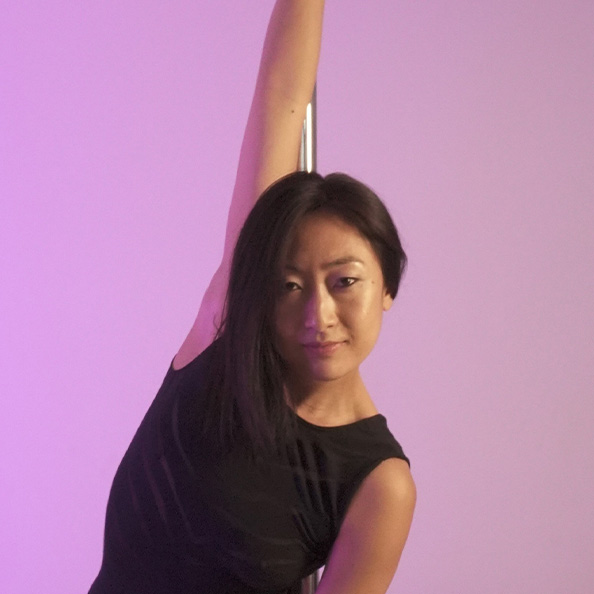 Lisa Yu, sensual pole choreography teacher at London Dance Academy