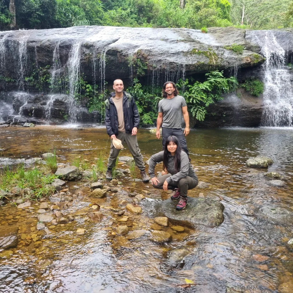 Melissa, Sean and Aron and the water fall 